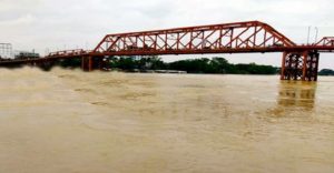 নদ-নদীর পানি কমছে, সারা দেশে কমবে বৃষ্টি