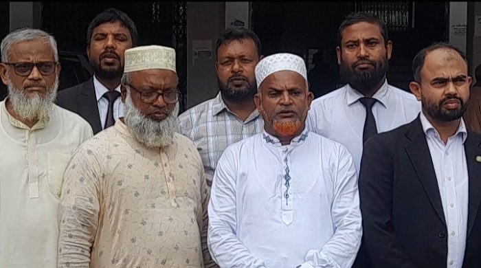 লালমনিরহাট জেলা প্রশাসকের সাথে জামায়াত নেতাদের মতবিনিময়
