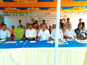 প্রাথমিক শিক্ষা অফিস নেছারাবাদে আয়োজিত ফুটবল টুর্নামেন্টের উদ্বোধন