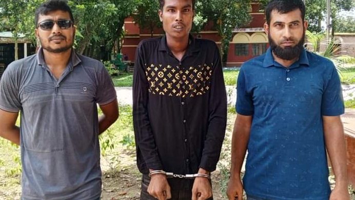 শেরপুরে গাঁজা সবনের দায়ে ভ্রাম্যমাণ আদালতে মাদকসেবীর কারাদণ্ড