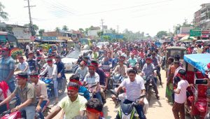 ভালুকায় স্বেচ্ছাসেবক দলের মোটরসাইকেল শোভাযাত্রা