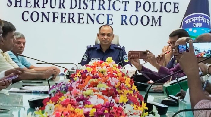 শেরপুরে সাংবাদিকদের সাথে নবাগত পুলিশ সুপারের মতবিনিময়